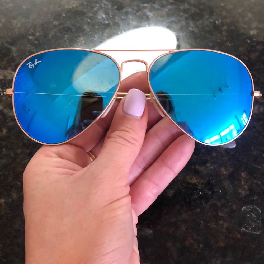 Ray Ban Aviator Flash Lenses: Gold Blue Flash